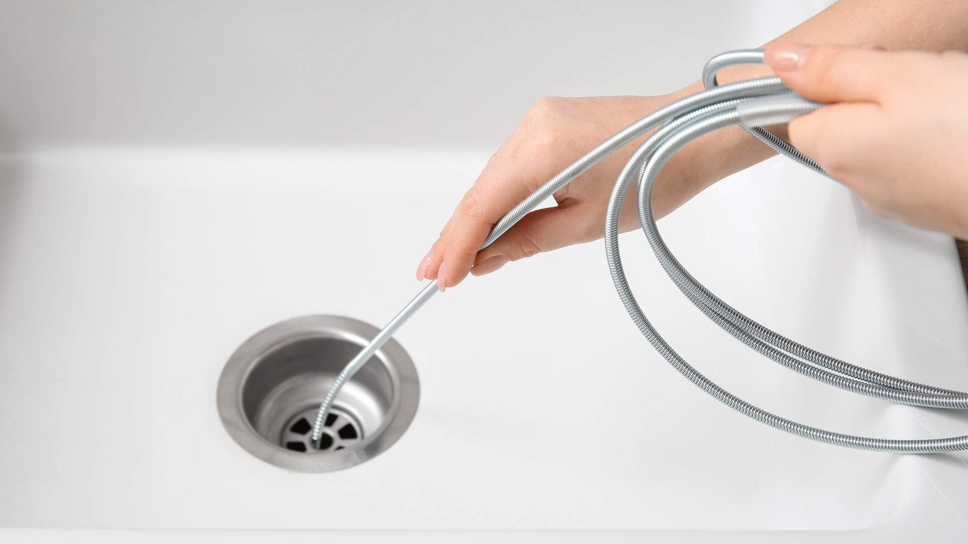 Drain cleaning snake